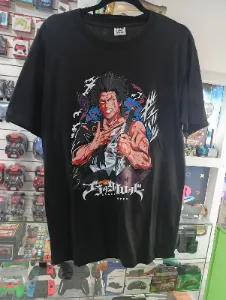 Remera negra Black Clover
