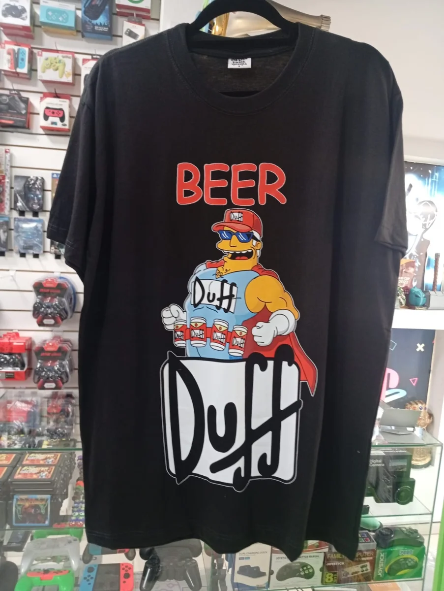 Remera negra Los Simpson diseño Duff