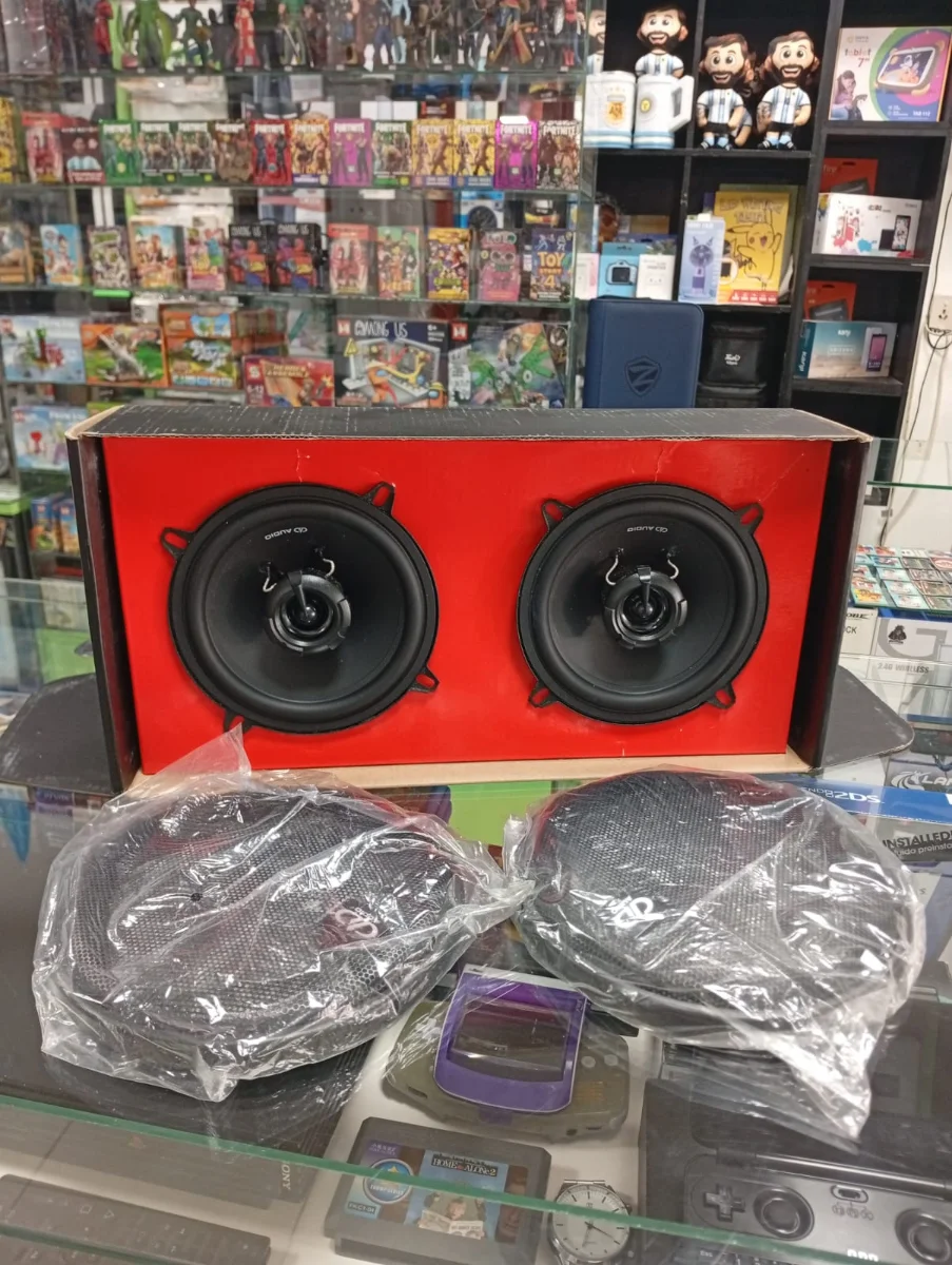 Juego de parlantes DdAudio para puerta — foto 1