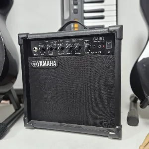 Amplificador Yamaha GA15II