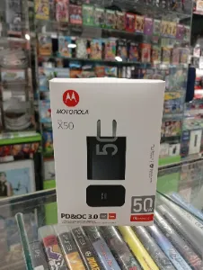Cargador Motorola X50 PD y QC 3.0 de 50 W