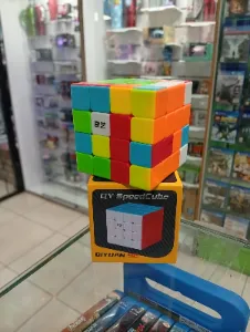 Cubo Rubik QY SpeedCube 3x3 stickerless