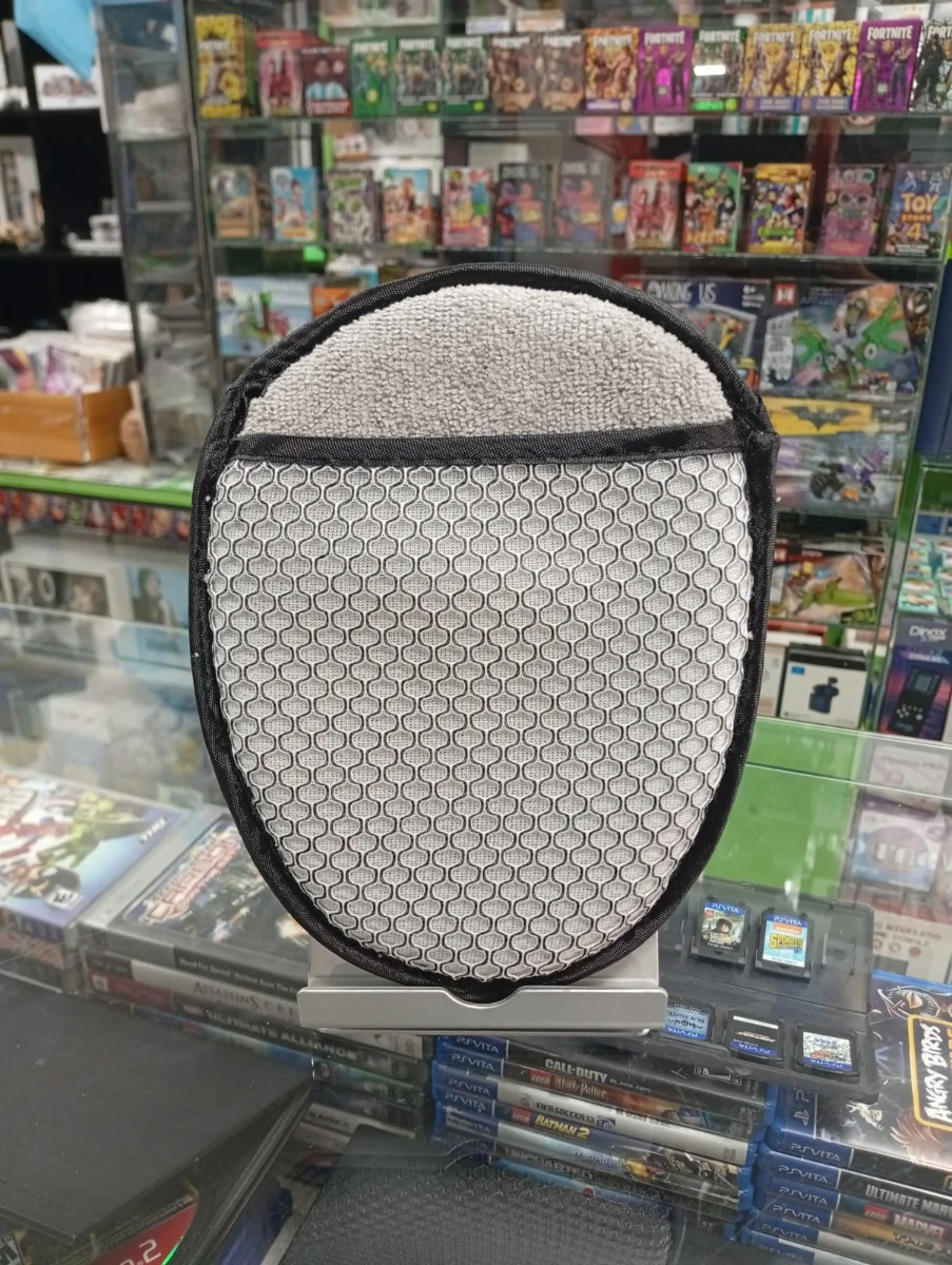 Manopla de microfibra gris para lavado de autos