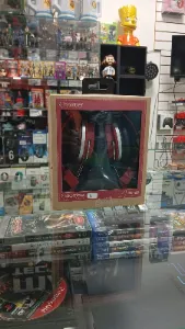 Auriculares Bomber