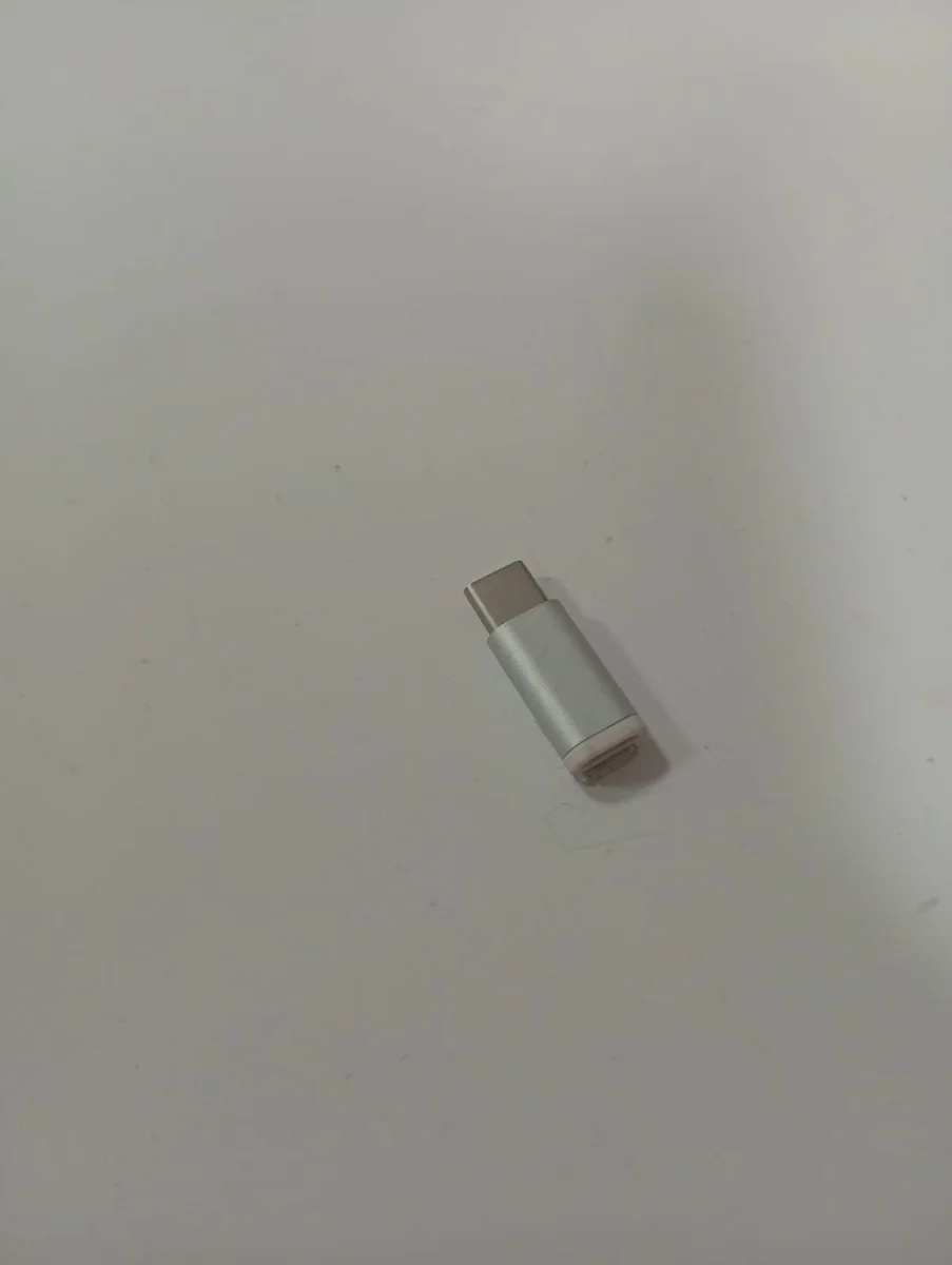 Adaptador USB-C macho a USB-A hembra