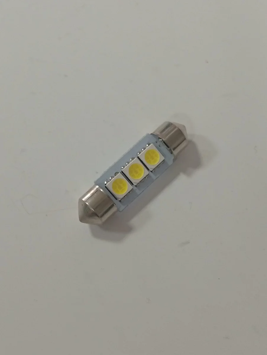 Lámpara LED tipo festoon con chips COB