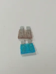 Fusibles automotores tipo mini pala