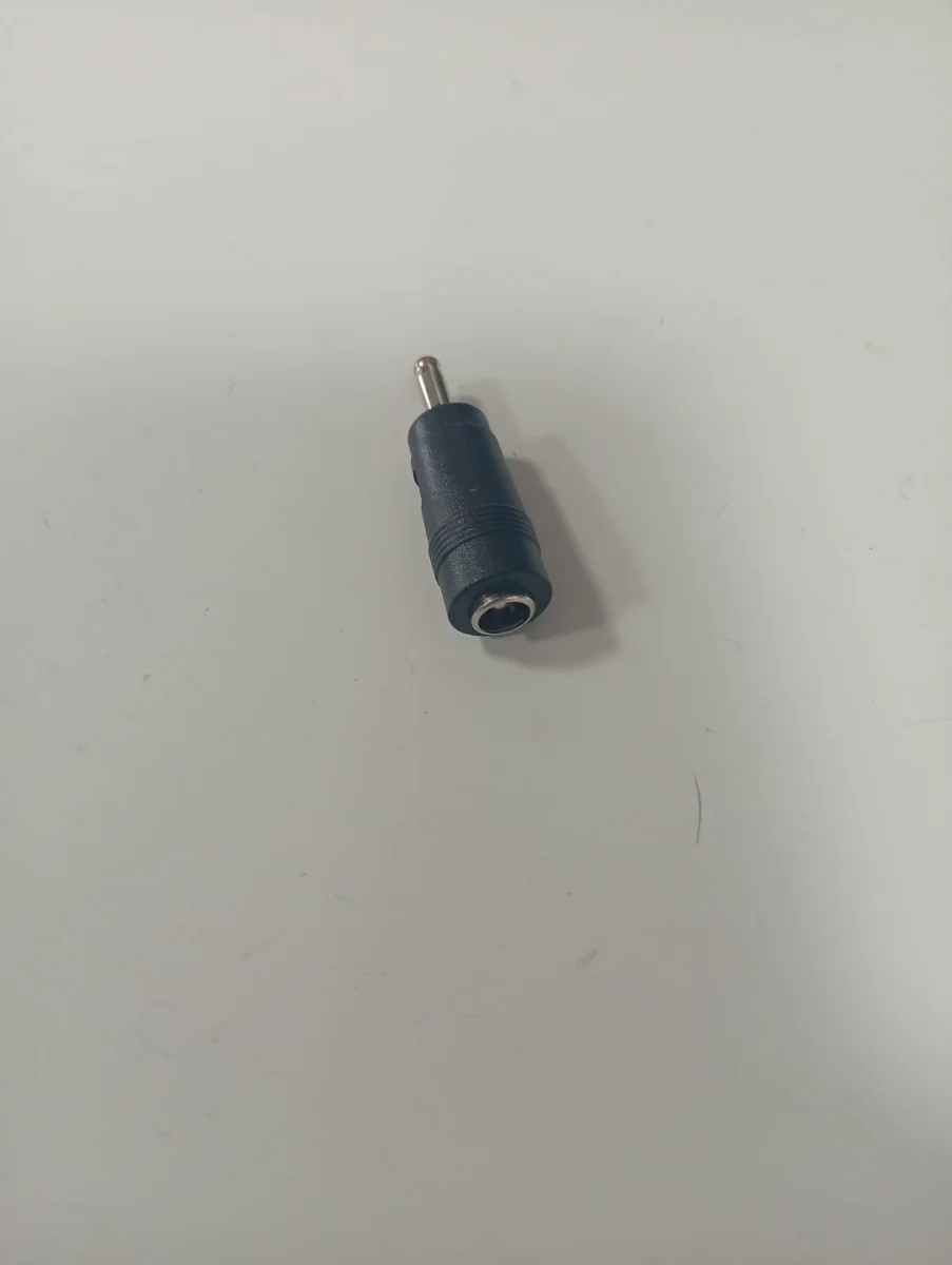 Conector DC hembra tipo barril
