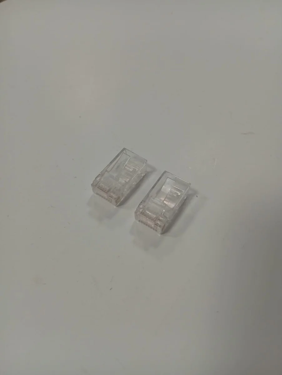 Conector RJ45 Macho Transparente para Cable de Red Ethernet – Repuesto