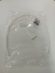 Cable flexible con conectores de alimentación