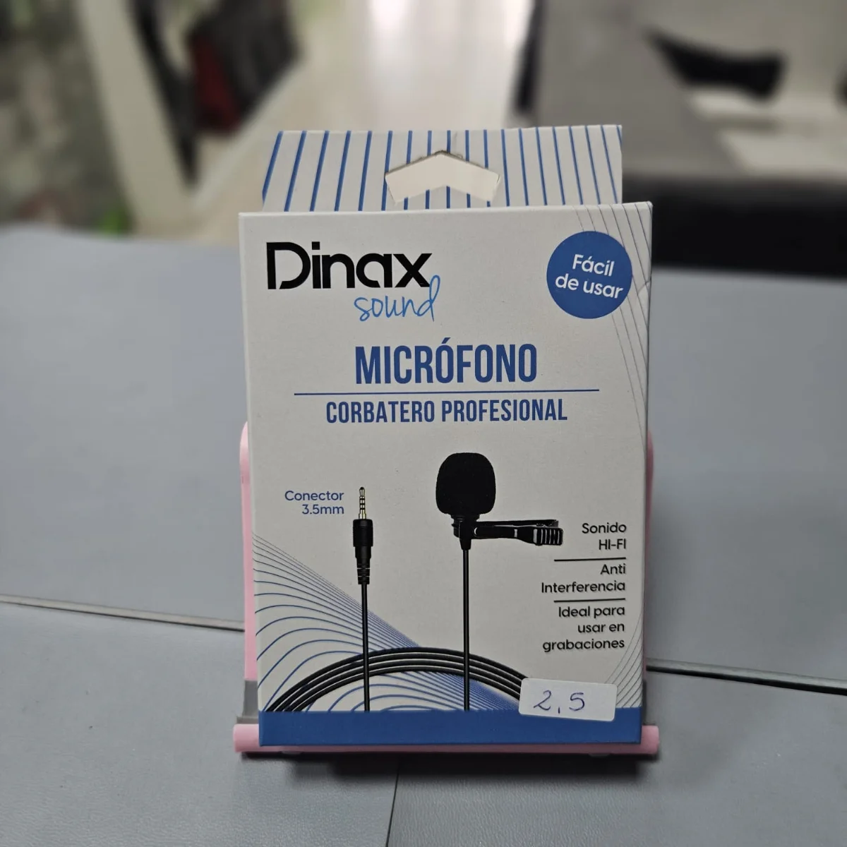 Micrófono corbatero Dinax Sound con ficha 3,5 mm