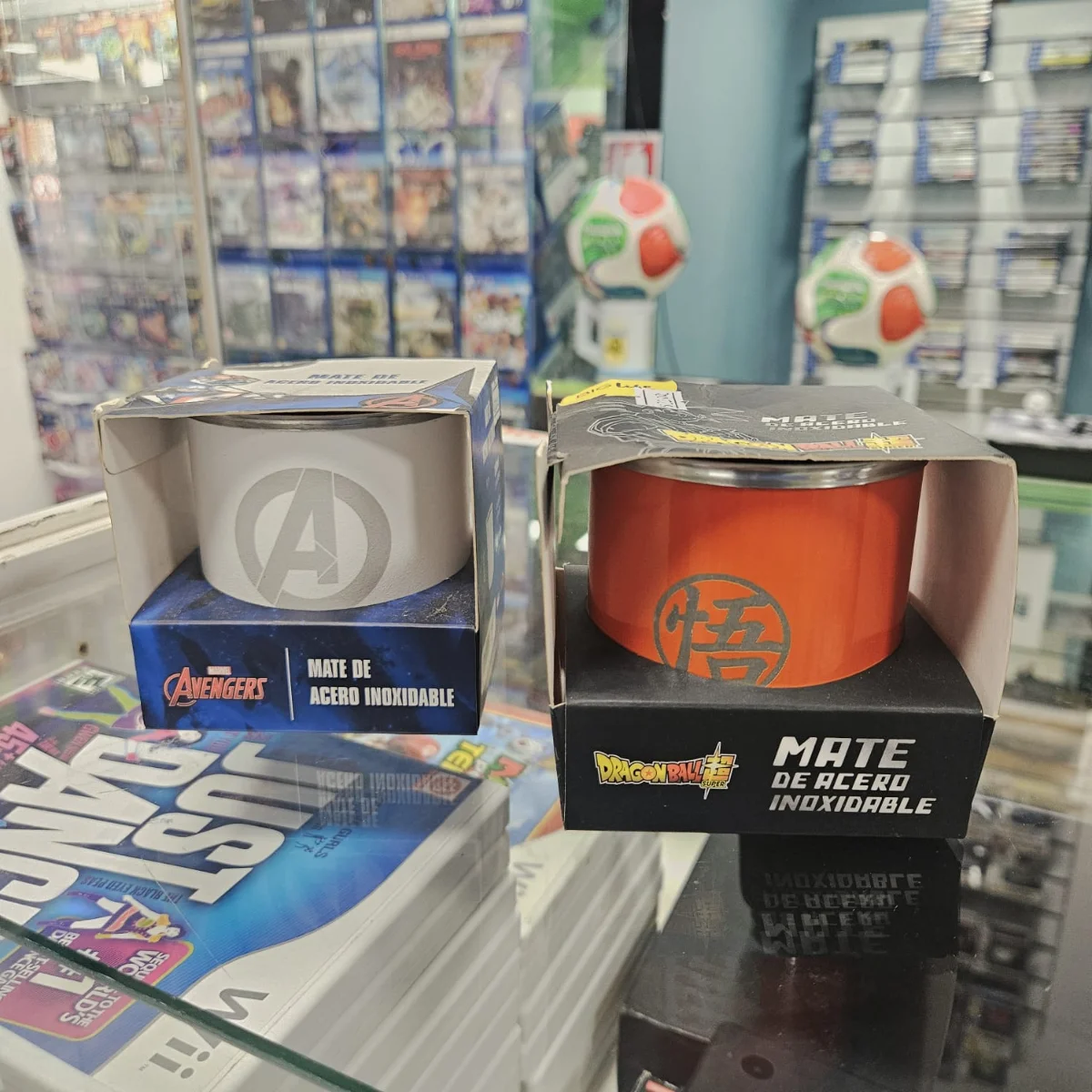 Mates de acero inoxidable Dragon Ball y Avengers