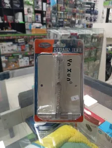 Herramienta metálica para apertura de celulares