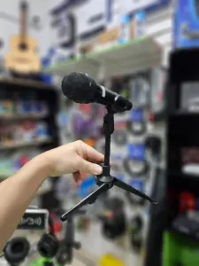 Trípode Pequeño para Micrófono