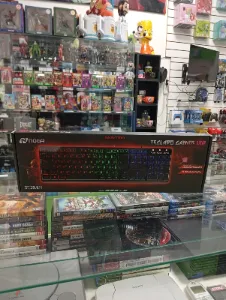 Teclado gamer Noga Stormer NKB-T100 con iluminación LED