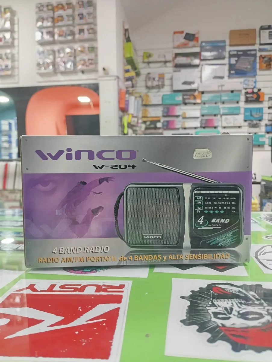 Radio portátil Winco W-204 de 4 bandas — foto 1