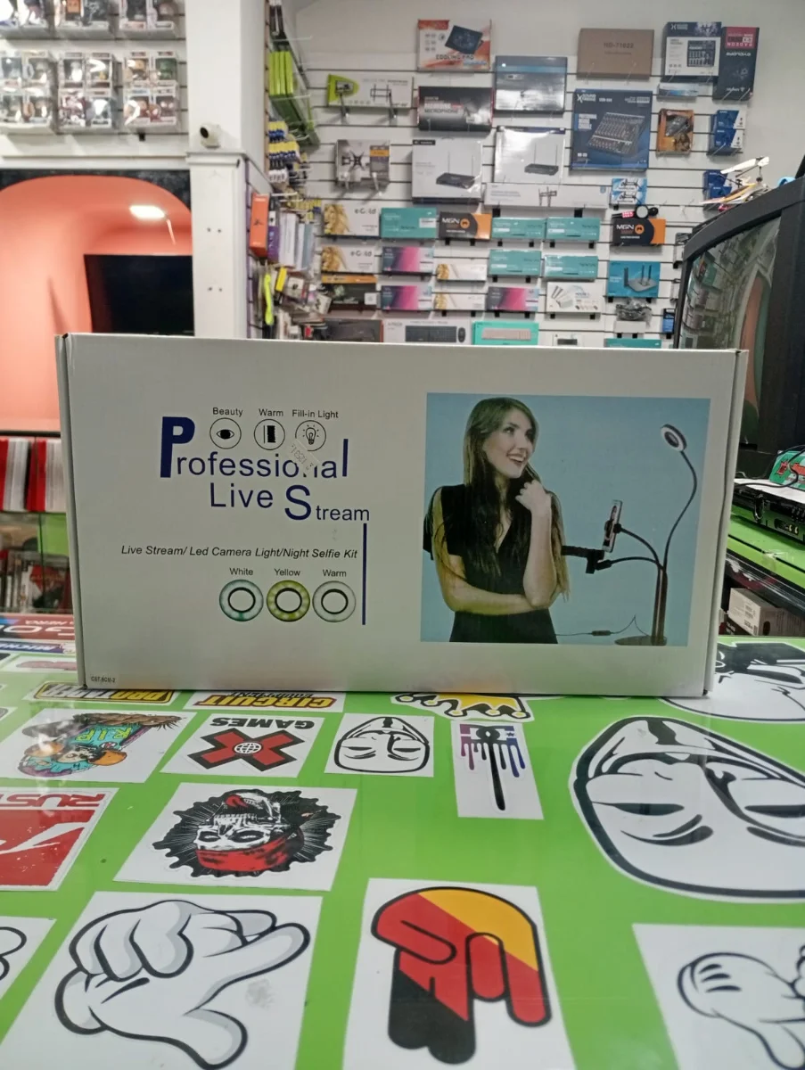 Kit de iluminación para transmisiones con soporte para celular