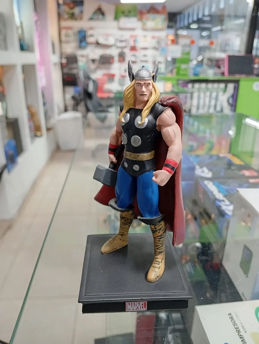 Figura coleccionable de Thor clásico