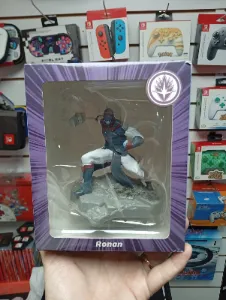 Figura coleccionable de Ronan