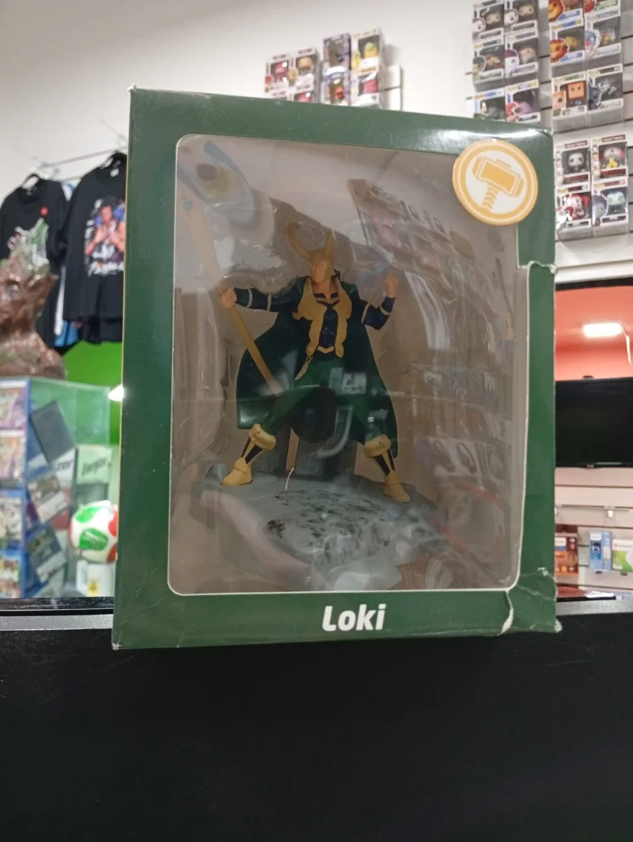 Figura coleccionable de Loki en caja