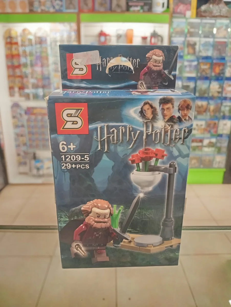 Set de bloques armables Harry Potter con Hagrid y farol